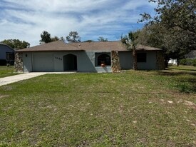 Building Photo - 1065 Altoona Ave