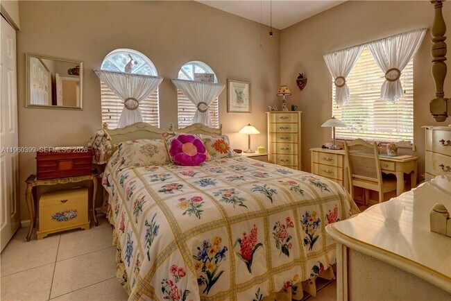 Building Photo - 4427 NW 41st Pl