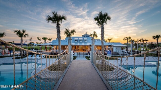 Building Photo - 172 Greenway Ln