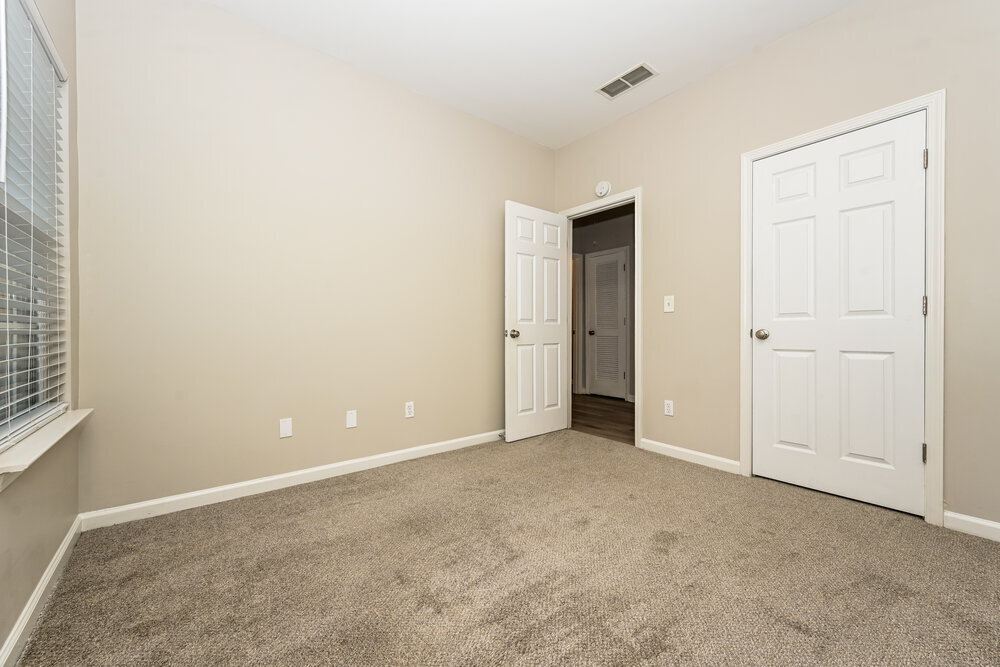 Building Photo - 1281 Winwood Dr