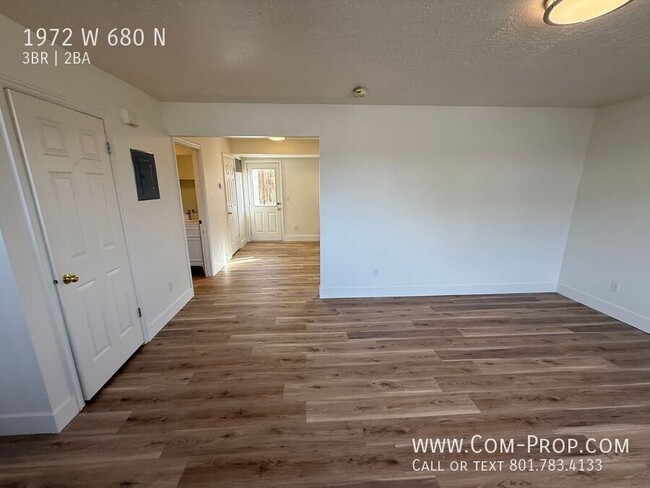 Building Photo - 3 bed 1.5 bath TH for Rent in PG