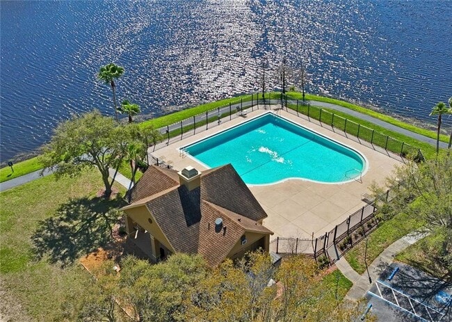 Building Photo - 10512 White Lake Ct