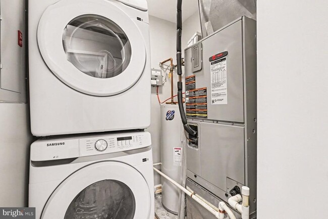 Building Photo - 4 Juliet Ln