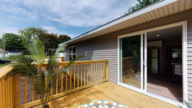 Building Photo - Beautiful NEW Home