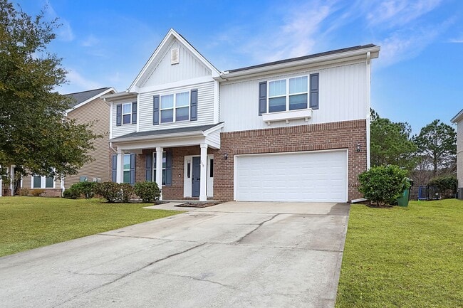 Building Photo - Stunning & Spacious 4 Bedroom Home in Highland Falls Community