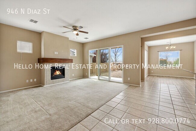 Building Photo - 946 N Diaz St