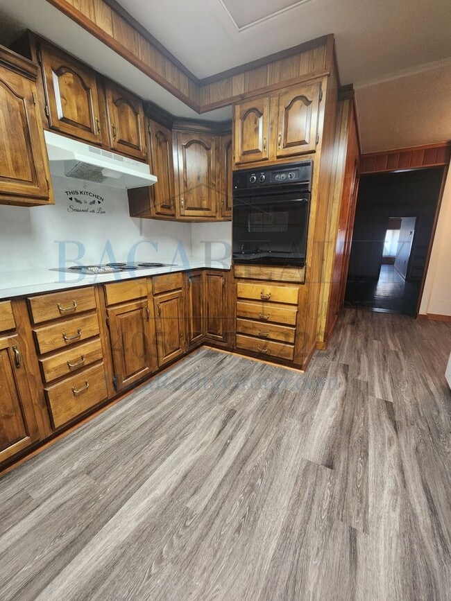 Building Photo - 1BR 1BA Apartment off of Main St, Purcell