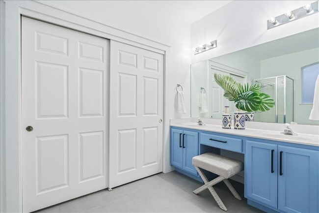 Building Photo - 712 Arrowood Pl