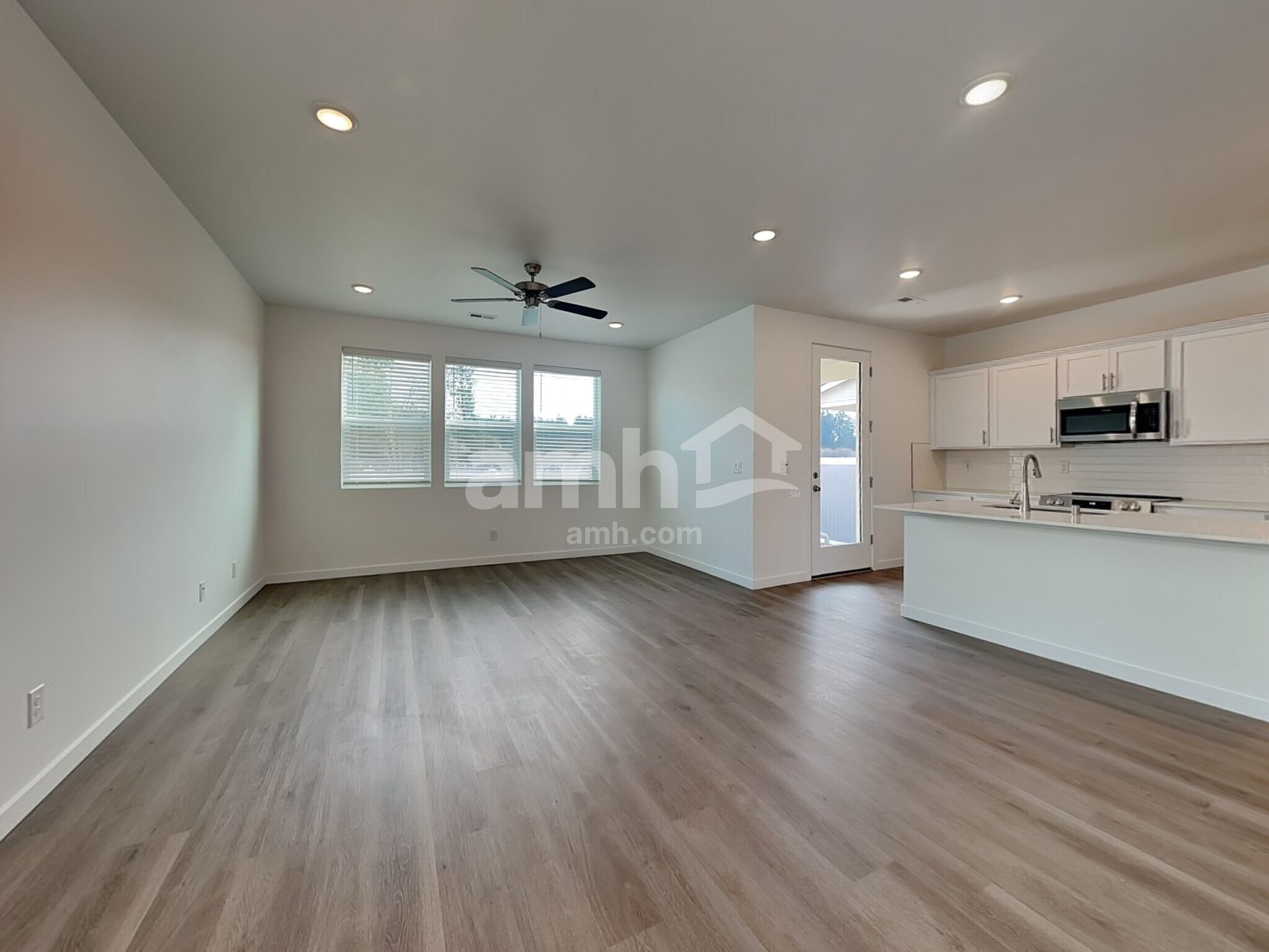 Building Photo - 5102 Turnstone St SE