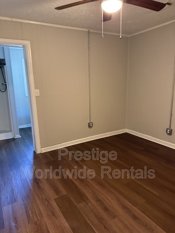 Building Photo - 3103 Head St