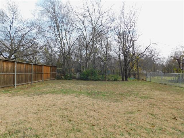 Building Photo - 817 Emery St