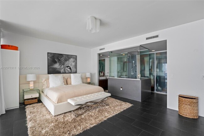 Building Photo - 1040 Biscayne Blvd