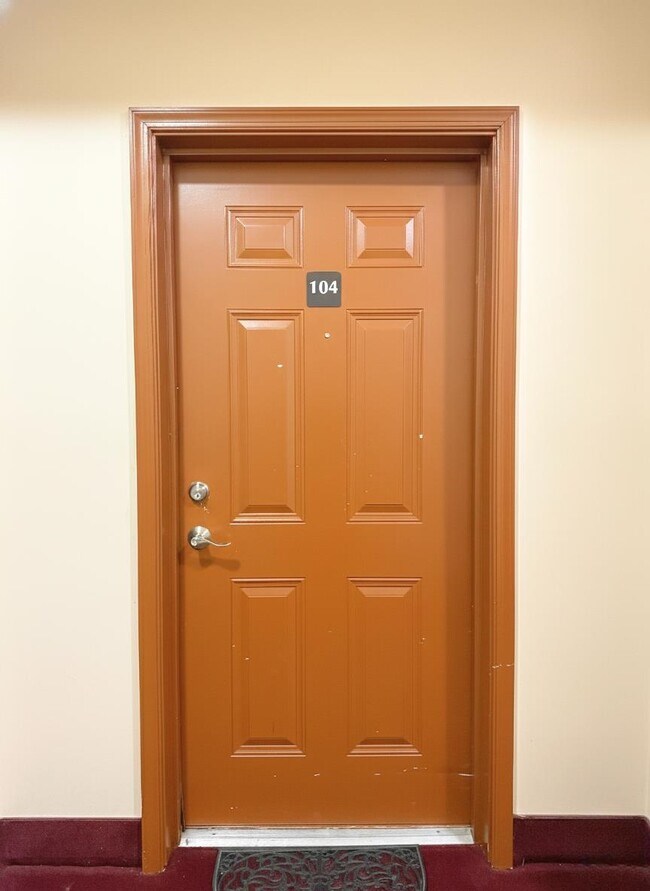 Building Photo - 190 Culver Ave