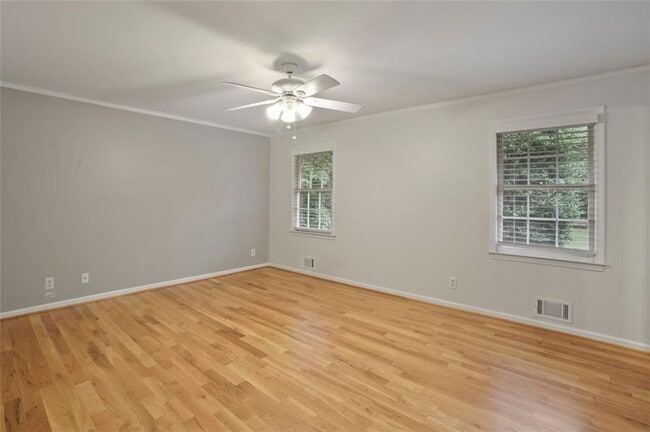 Building Photo - 1445 Land O Lakes Dr