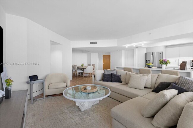 Building Photo - 21055 Yacht Club Dr