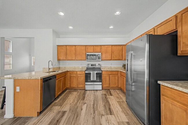 Building Photo - 42323 N 46th Dr