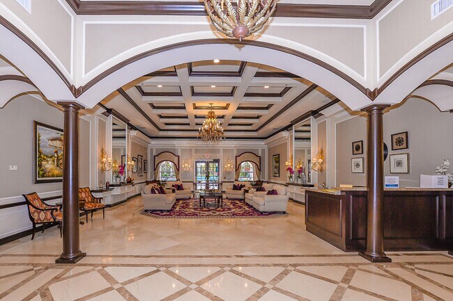 Building Photo - 421 Sunview Way