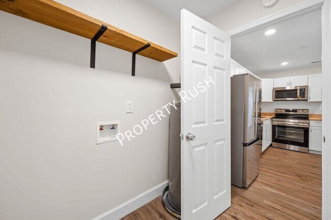 Building Photo - 64 Frawley Rd