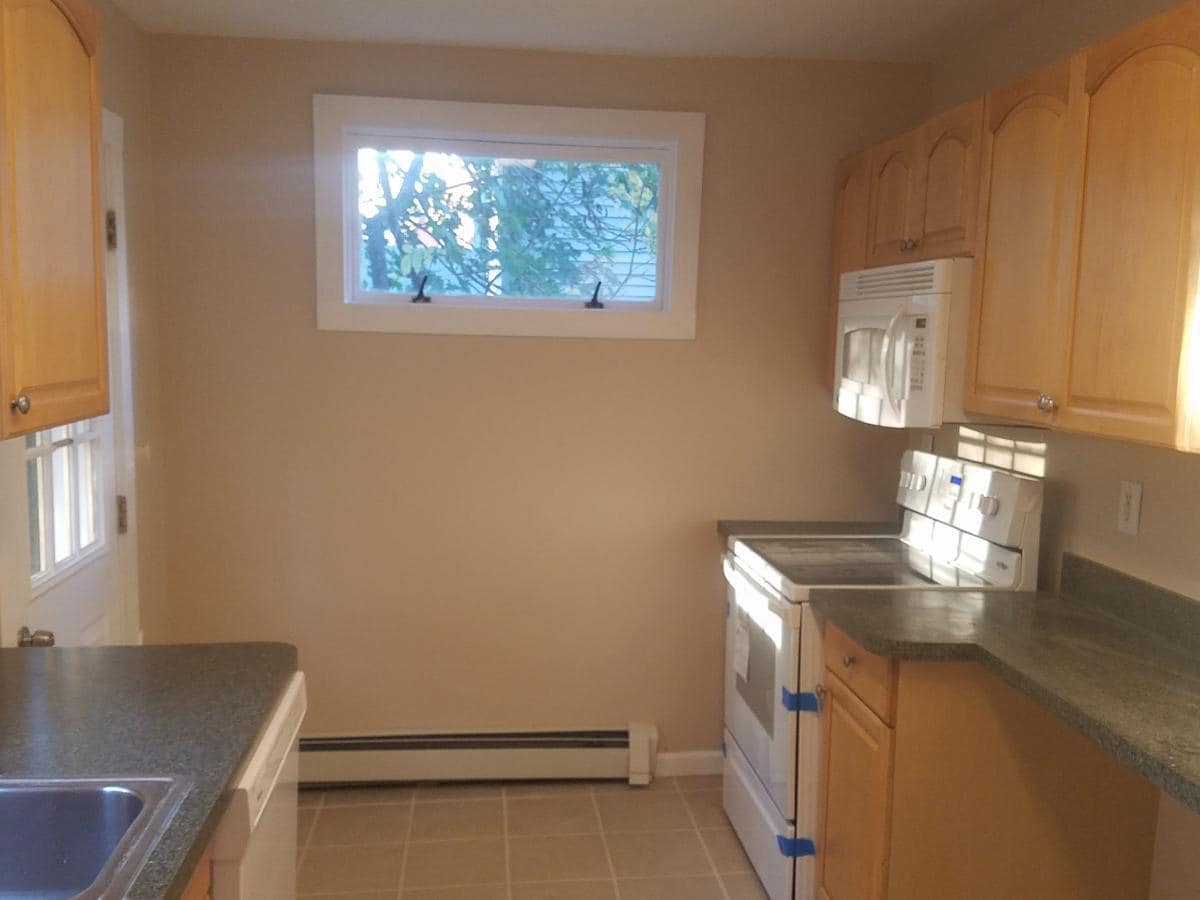 Kitchen - 145 Broad St