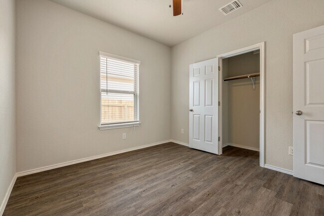 Building Photo - 9211 Canyon Bnd