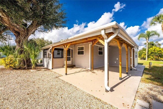 Building Photo - 11916 SW Newman Terrace