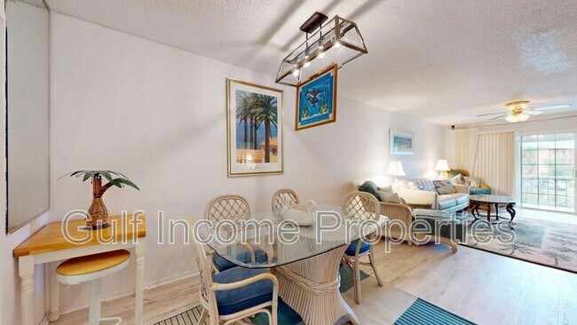 Building Photo - 4149 Heron Way