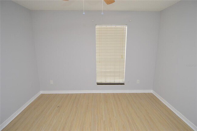 Building Photo - 8613 Mallard Reserve Dr