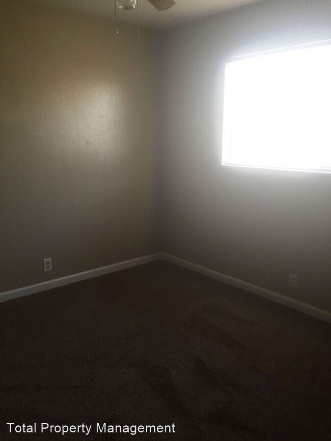 Building Photo - 3 br, 2 bath House - 946 Cardoza Dr