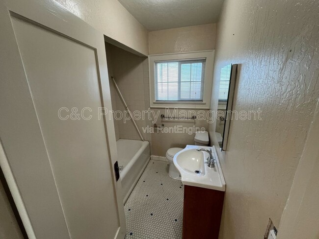 Building Photo - 59 W 3rd St