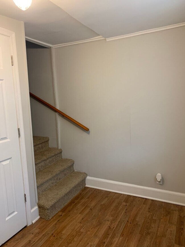 Building Photo - Single Family House located on Leitersburg Road in Smtihsburg MD