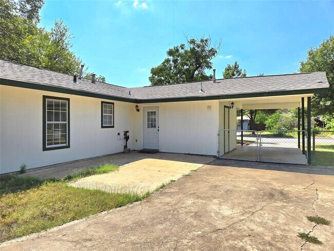 Building Photo - 8309 Burrell Dr