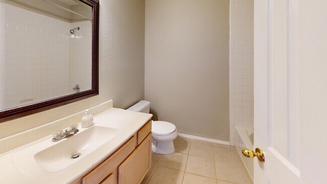 Building Photo - 7812 Silver Sage Dr
