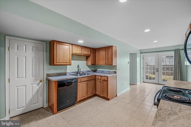 Building Photo - 448 Thayers Gull Dr