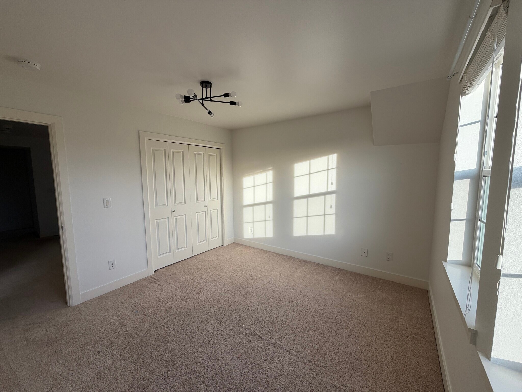 Building Photo - 12709 176th Pl NE