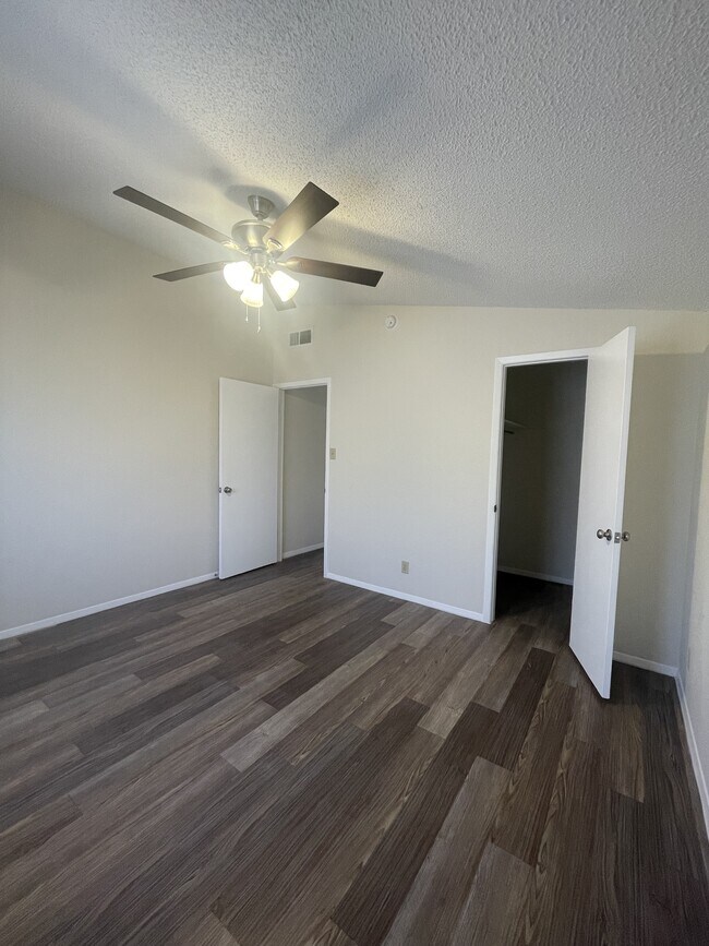 Building Photo - 6227 Impala Ave