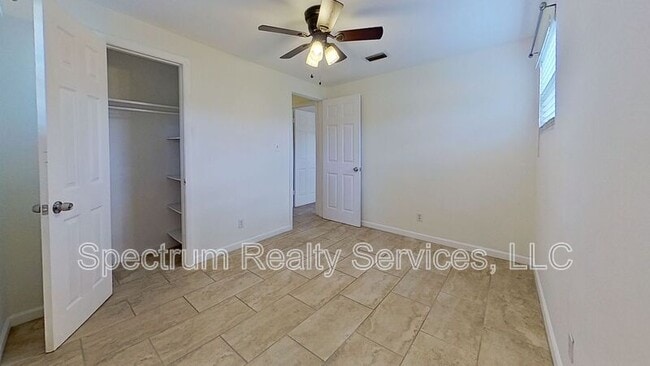 Building Photo - 399 Toccoa Rd