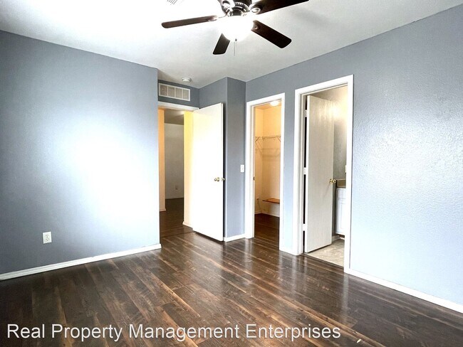 Building Photo - 3 br, 2 bath House - 15601 Acacia Rd