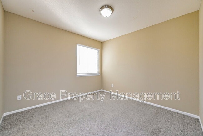 Building Photo - 7822 E Archer Pl