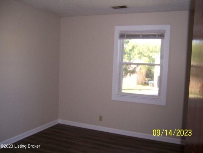 Building Photo - 11007 Walbridge Ct