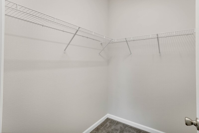 Building Photo - 3751 Watercliff Cir