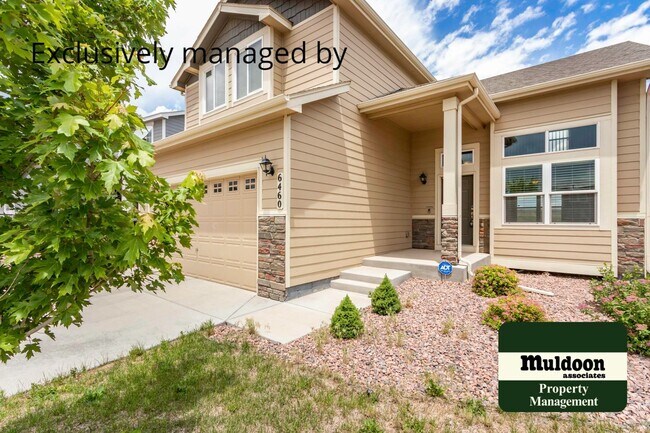 Building Photo - Beautifully done home close to Military Bases and Amazon Building!