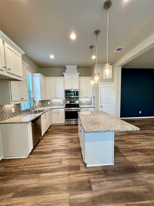 Building Photo - 16215 Northern Cardinal Ln