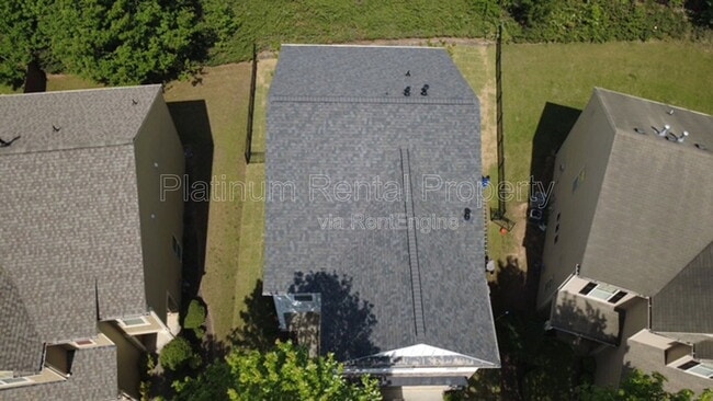 Building Photo - 5555 Falls Landing Dr