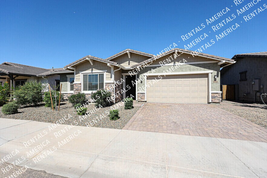 Building Photo - 44716 N 44th Ave