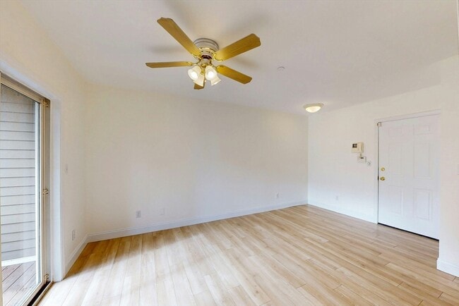 Building Photo - 111 W 8th St