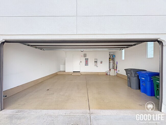 Building Photo - New La Costa Townhome with Resort-Style Grounds in Prime Carlsbad Location