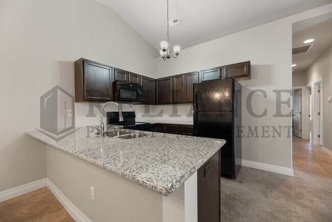 Building Photo - 3738 N Tyler Ct