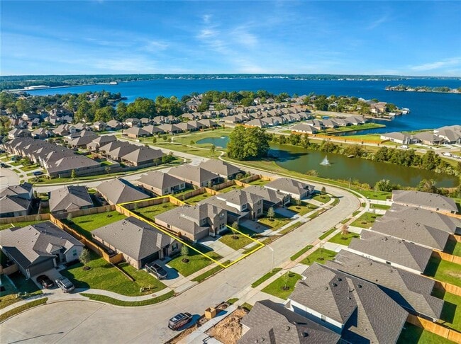 Building Photo - 12115 Blue Coast Ln