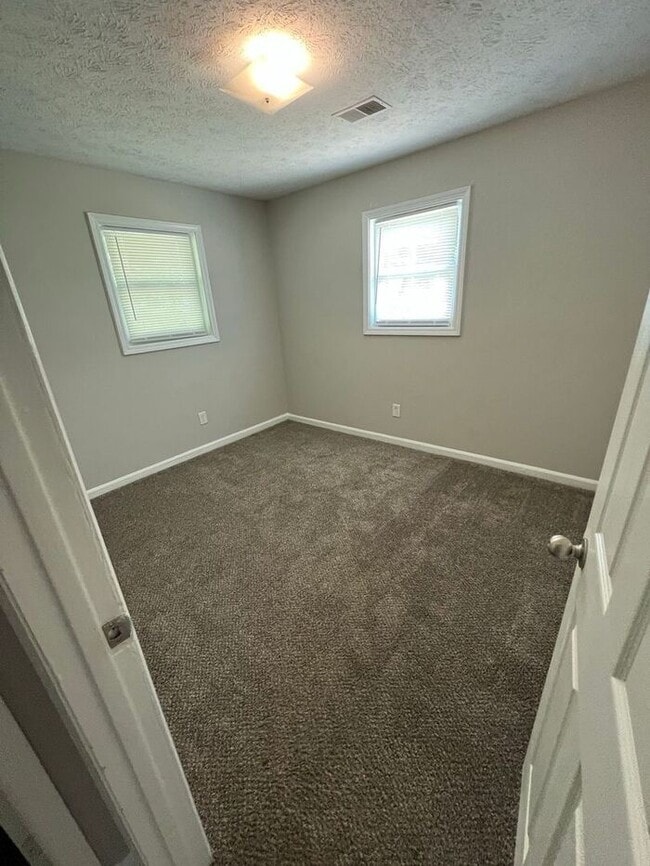 Building Photo - !!!WARNING: AVOID SCAMS CONFIRM RENTAL AT ...