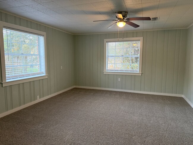 Building Photo - 5538 Gunn Rd